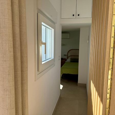 Sunnypalms - Beachfront Penthouse With Stunning Sea View Estepona Extérieur photo