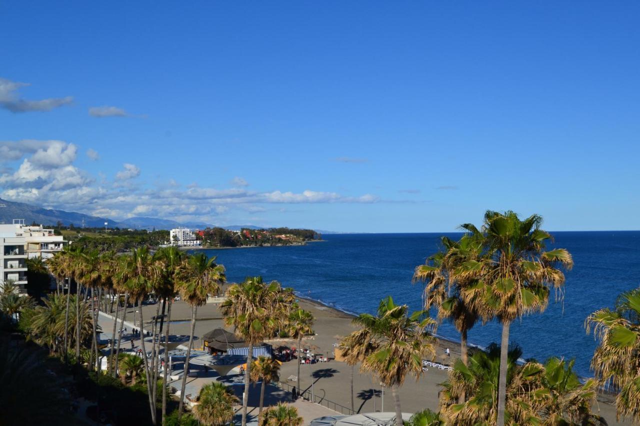 Sunnypalms - Beachfront Penthouse With Stunning Sea View Estepona Extérieur photo