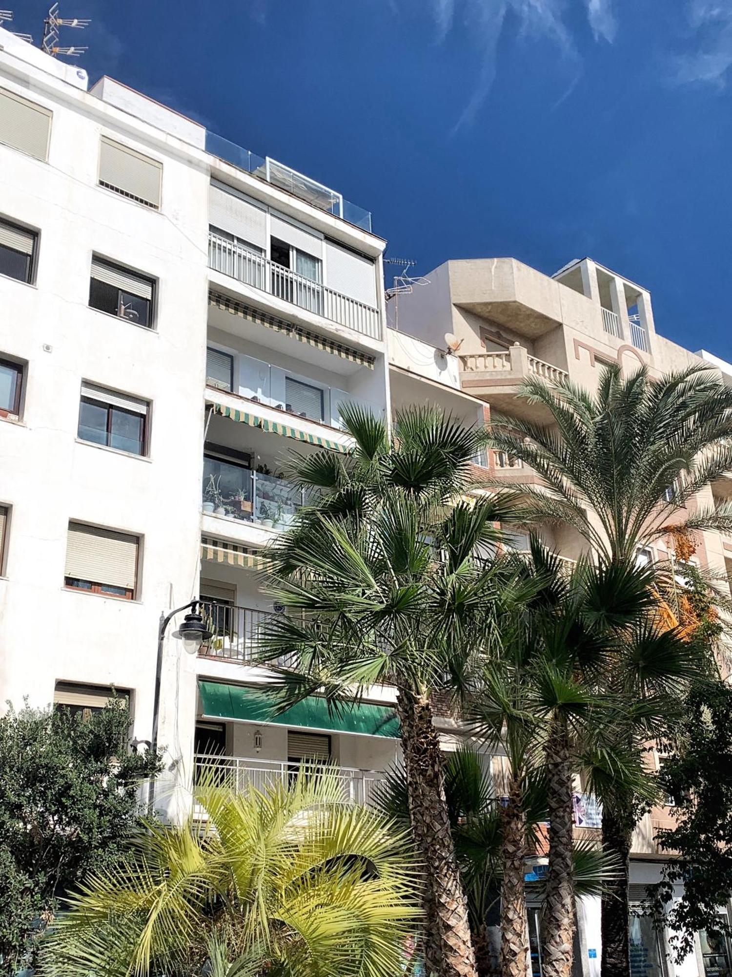 Sunnypalms - Beachfront Penthouse With Stunning Sea View Estepona Extérieur photo