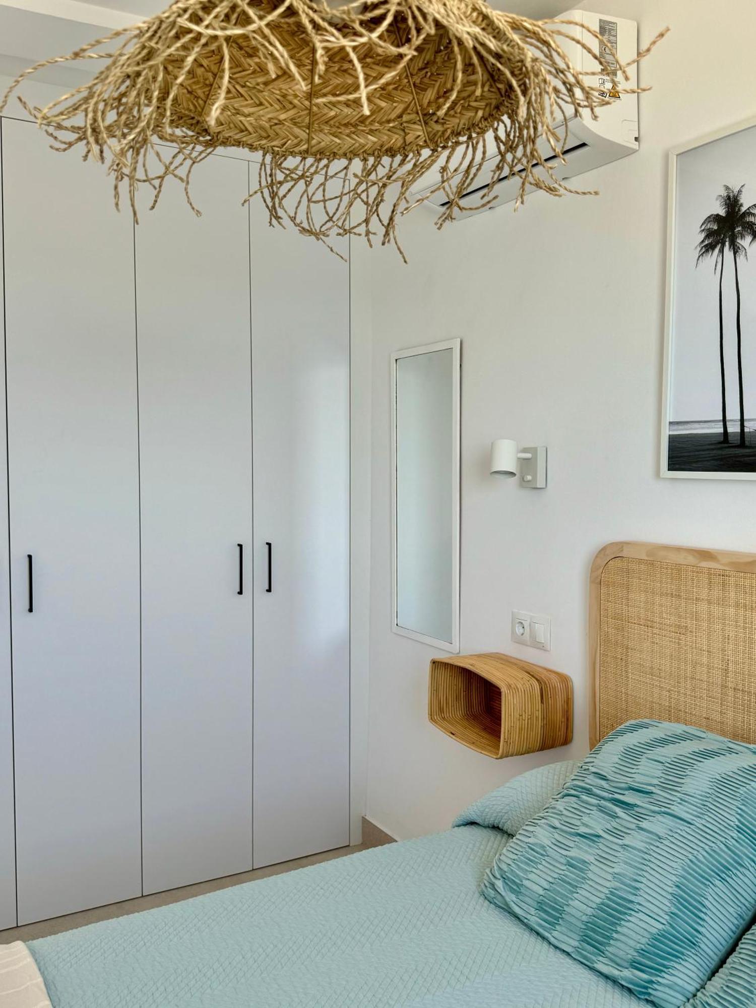 Sunnypalms - Beachfront Penthouse With Stunning Sea View Estepona Extérieur photo